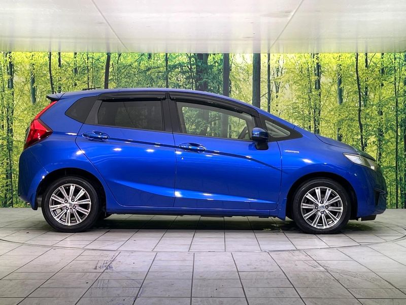 2013 Honda Fit Hybrid DAA-GP5 (UW-6aa21f10b2913)[15]