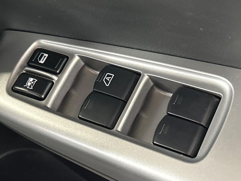 2009 Subaru Impreza CBA-GRF (UW-6aa21f1ad01e2)[20]