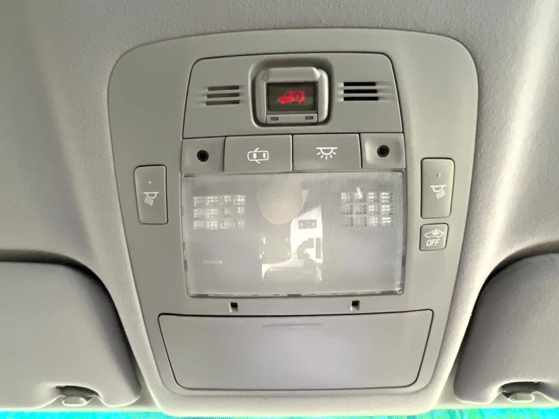 2012 Toyota Crown DBA-GRS201 (UW-6aa21f1c7c278)[25]