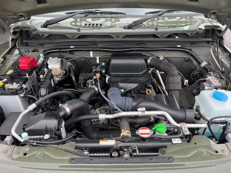 2020 Suzuki Jimny 3BA-JB64W (UW-6aa21f5a06eef)[26]