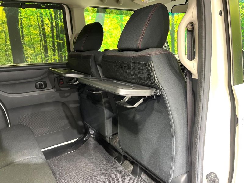2017 Honda N-BOX CUSTOM DBA-JF1 (UW-6aa21f7695a6b)[21]