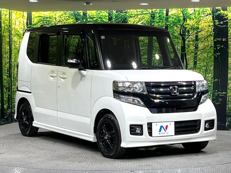 2017 Honda N-BOX CUSTOM DBA-JF1 (UW-6aa21f7695a6b)[12]