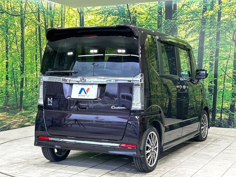 2015 Honda N-BOX CUSTOM DBA-JF1 (UW-6aa21f78b3d8e)[10]