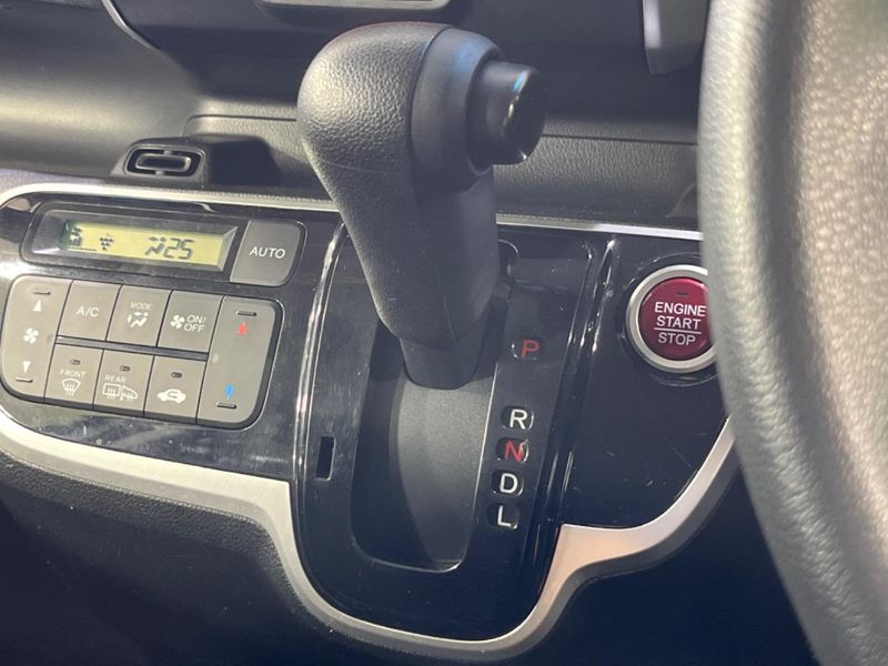 2015 Honda N-BOX DBA-JF2 (UW-6aa21f7b5e3ba)[15]