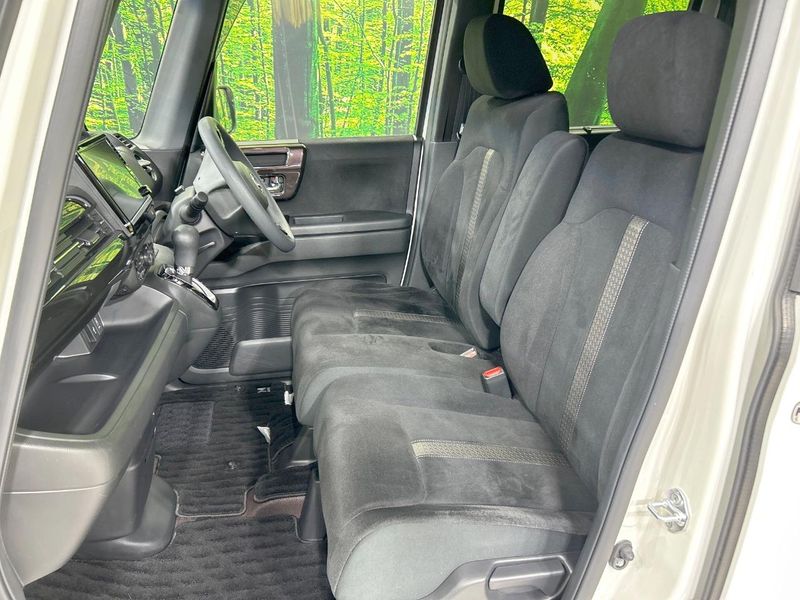2020 Honda N-BOX CUSTOM 6BA-JF3 (UW-6aa21f857f3cb)[19]