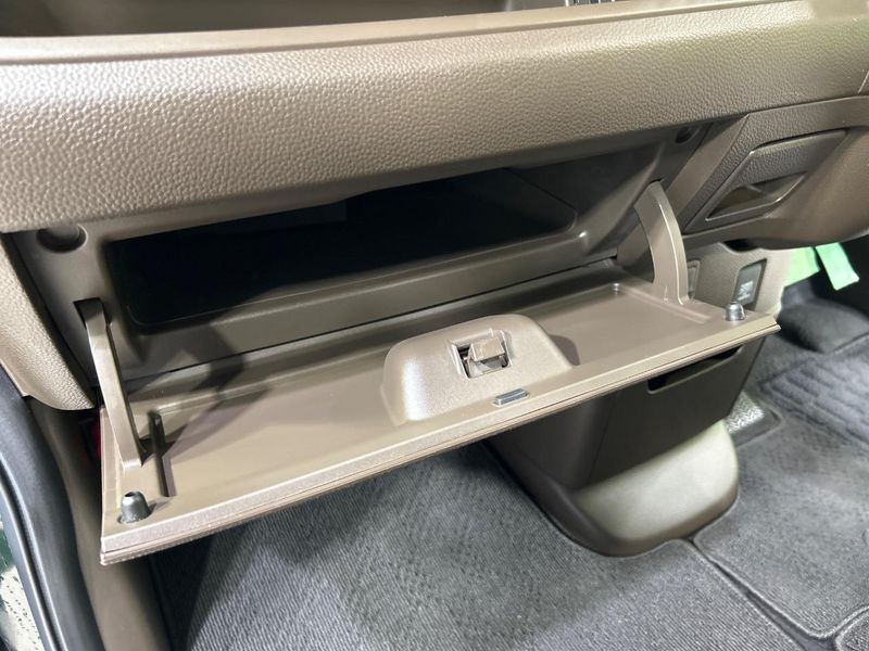 2021 Honda N-BOX 6BA-JF3 (UW-6aa21f928132b)[4]