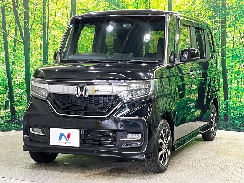 2017 Honda N-BOX CUSTOM DBA-JF4 (UW-6aa21f9e3b0f3)[5]