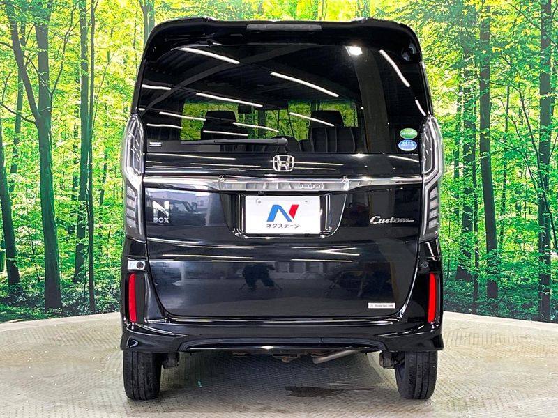2017 Honda N-BOX CUSTOM DBA-JF4 (UW-6aa21f9e3b0f3)[8]