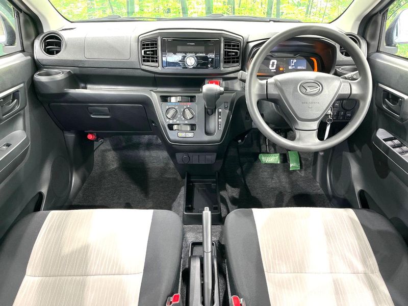 2022 Daihatsu Mira e:S 5BA-LA360S (UW-6aa2200662735)[19]