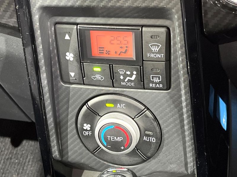 2021 Daihatsu Copen 3BA-LA400K (UW-6aa22007e6ca8)[16]