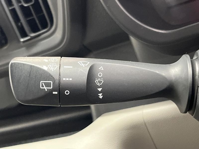 2016 Toyota Passo DBA-M700A (UW-6aa2203ba0e7b)[23]