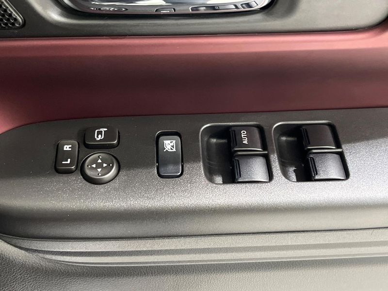 2024 Suzuki Spacia Custom 4AA-MK54S (UW-6aa220901774f)[25]