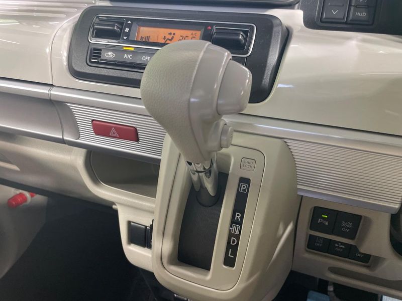 2021 Mazda Flair Wagon 5AA-MM53S (UW-6aa2209ace482)[18]