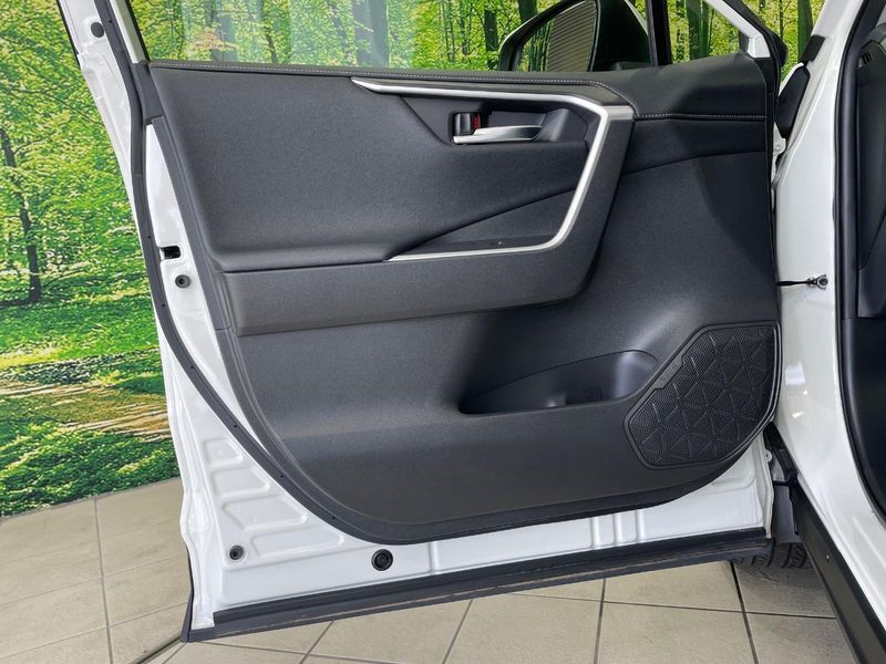 2020 Toyota RAV4 6BA-MXAA54 (UW-6aa220cd5931f)[18]