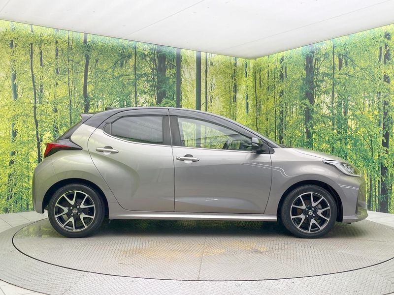 2020 Toyota Yaris 6AA-MXPH10 (UW-6aa220d8638f1)[10]