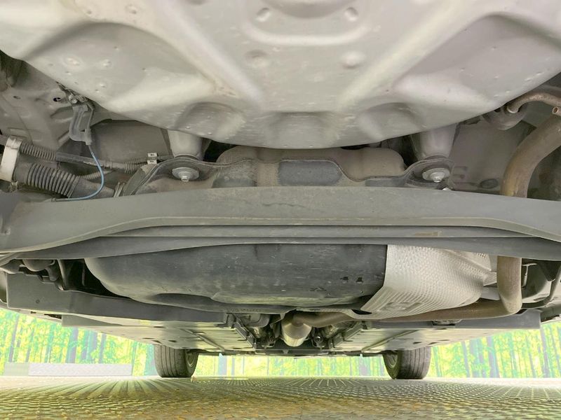 2020 Toyota Yaris 6AA-MXPH10 (UW-6aa220d8638f1)[16]