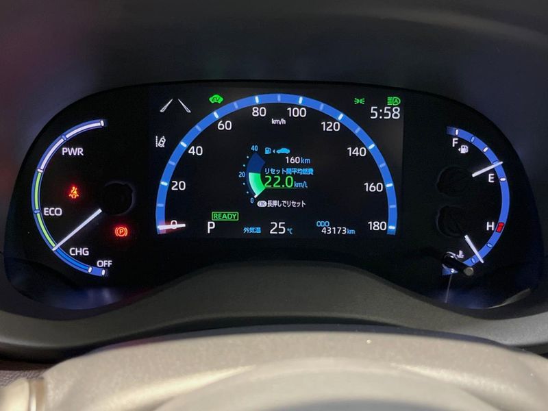 2021 Toyota Yaris Cross 6AA-MXPJ10 (UW-6aa220daa5819)[2]