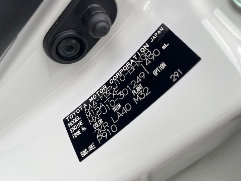 2021 Toyota Yaris Cross 6AA-MXPJ10 (UW-6aa220ddc29e4)[1]