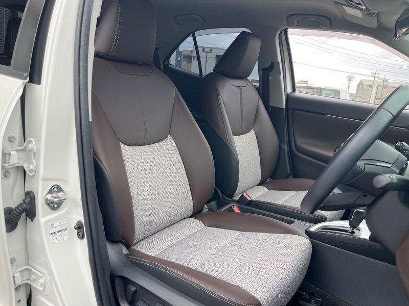 2021 Toyota Yaris Cross 6AA-MXPJ10 (UW-6aa220ddc29e4)[15]