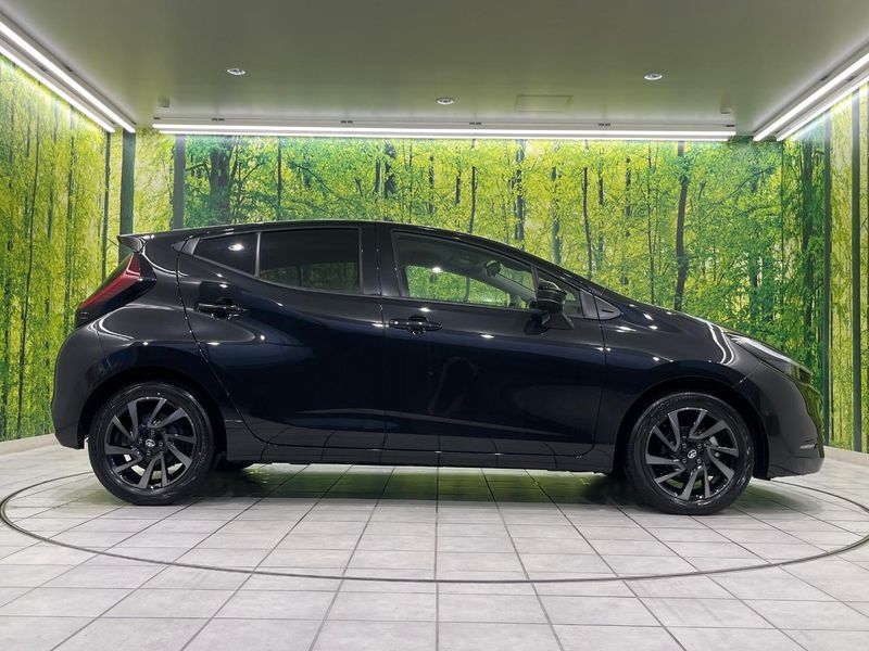2026 Toyota Aqua 6AA-MXPK11 (UW-6aa220ee57301)[16]