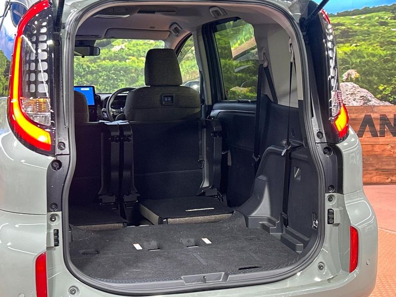 2024 Toyota Sienta 6AA-MXPL10G (UW-6aa220f528964)[28]