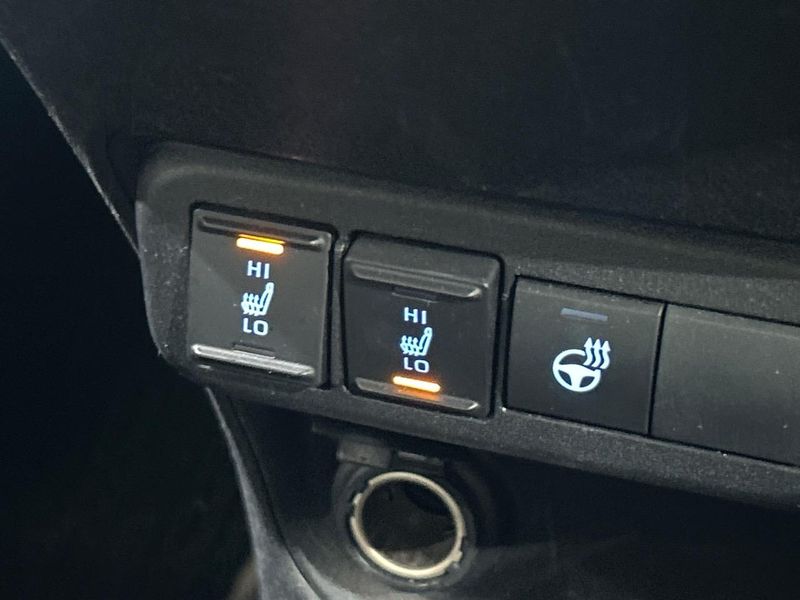 2024 Toyota Sienta 6AA-MXPL10G (UW-6aa220f528964)[17]