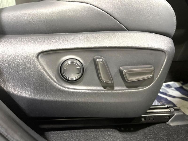 2024 Toyota Harrier 6BA-MXUA80 (UW-6aa2210835ee8)[24]