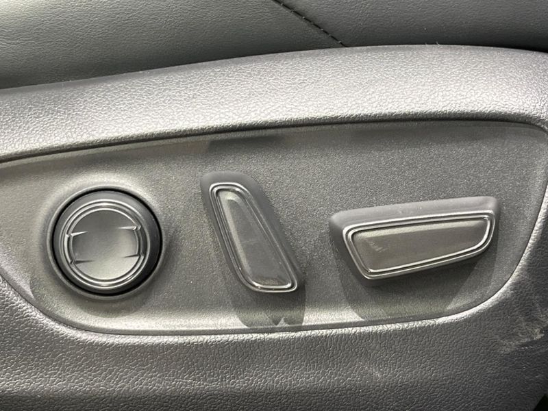 2021 Toyota Harrier 6BA-MXUA85 (UW-6aa2210951a77)[17]