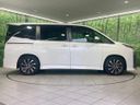 2022 Toyota Voxy 6BA-MZRA90W (UW-6aa2211687696)[7]
