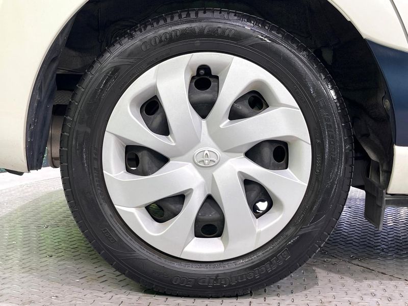 2015 Toyota Sienta DBA-NSP170G (UW-6aa2213d60923)[29]