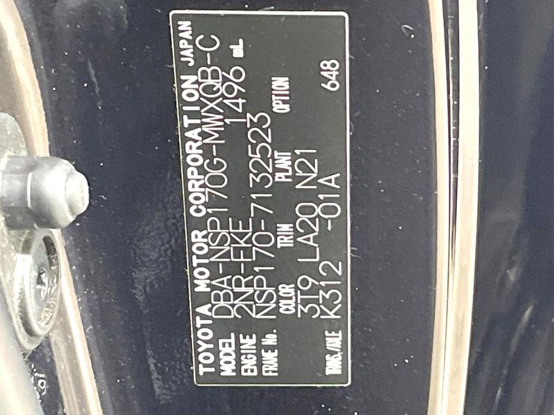 2017 Toyota Sienta DBA-NSP170G (UW-6aa22140428cf)[1]