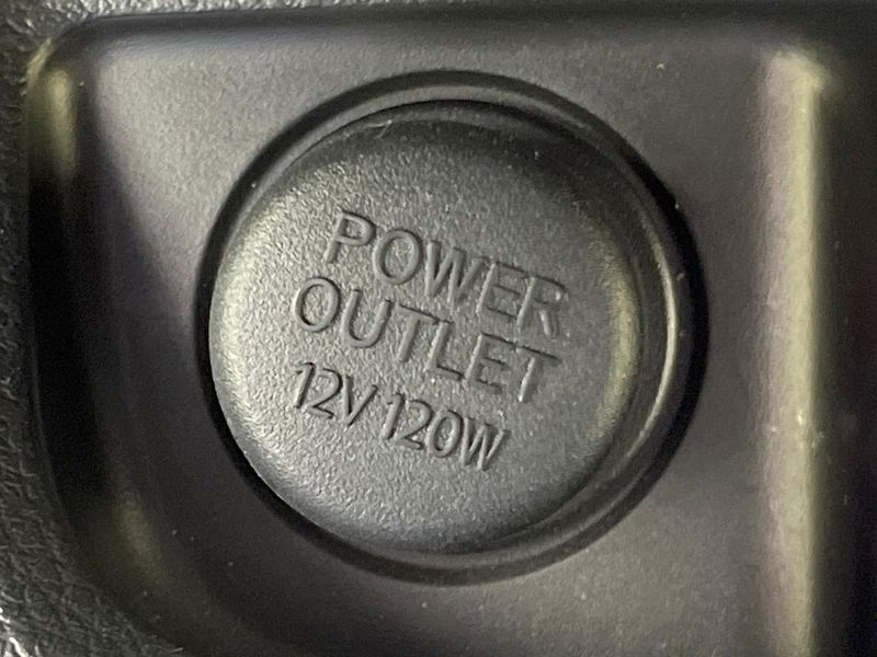 2013 Nissan X-Trail DBA-NT31 (UW-6aa22144c075e)[20]