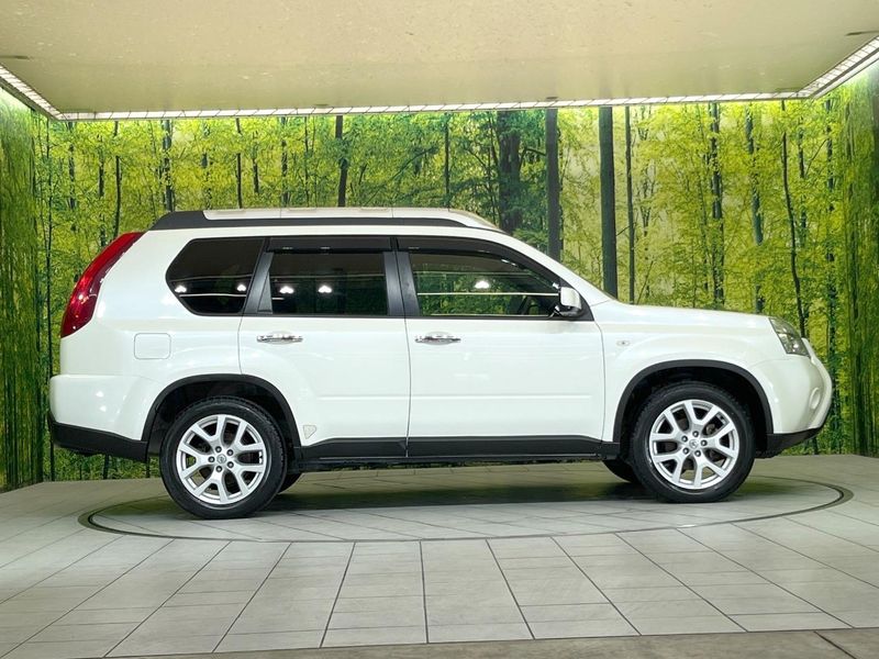 2013 Nissan X-Trail DBA-NT31 (UW-6aa22144c075e)[8]