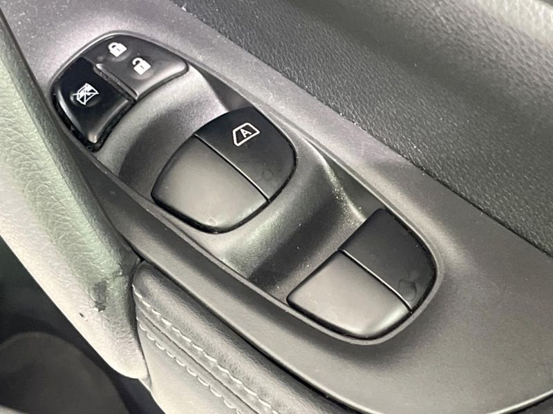 2018 Nissan X-Trail DBA-NT32 (UW-6aa221482a79e)[17]
