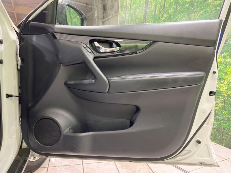 2018 Nissan X-Trail DBA-NT32 (UW-6aa221482a79e)[16]