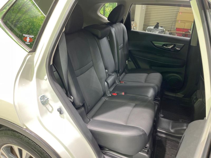 2018 Nissan X-Trail DBA-NT32 (UW-6aa221482a79e)[7]