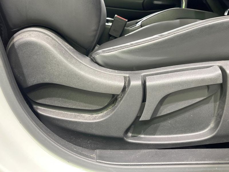 2018 Nissan X-Trail DBA-NT32 (UW-6aa221482a79e)[18]