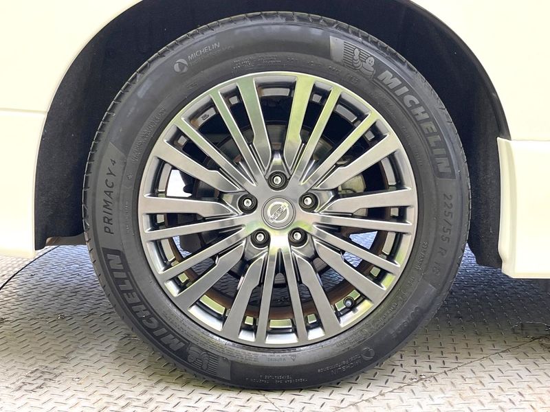 2018 Nissan Elgrand DBA-PE52 (UW-6aa2214f01df8)[19]