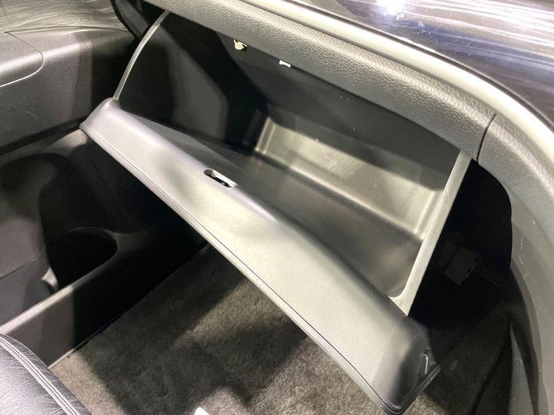 2014 Honda Odyssey DBA-RC1 (UW-6aa2214f77d3b)[20]