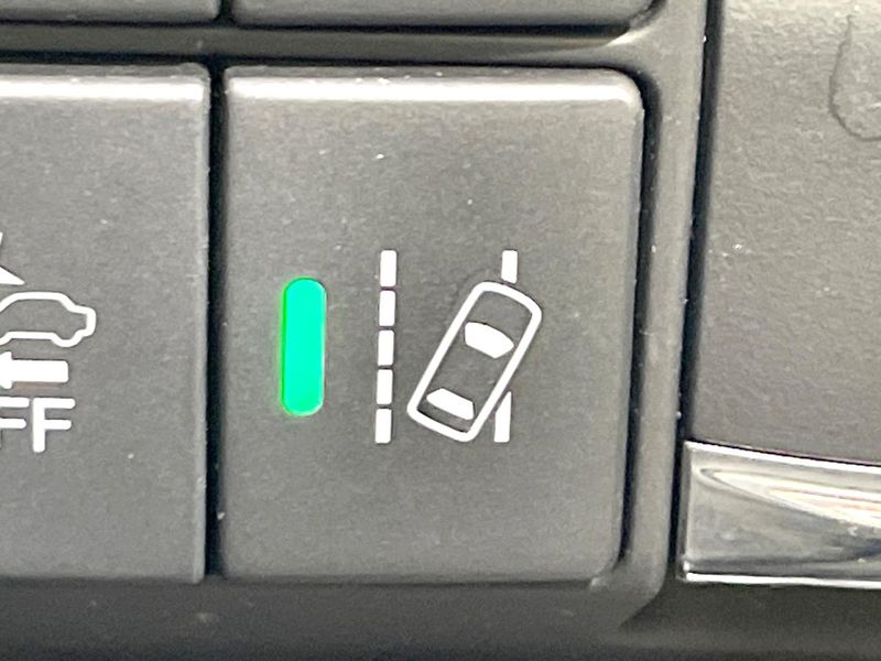 2017 Honda Odyssey Hybrid 6AA-RC4 (UW-6aa221533a783)[19]