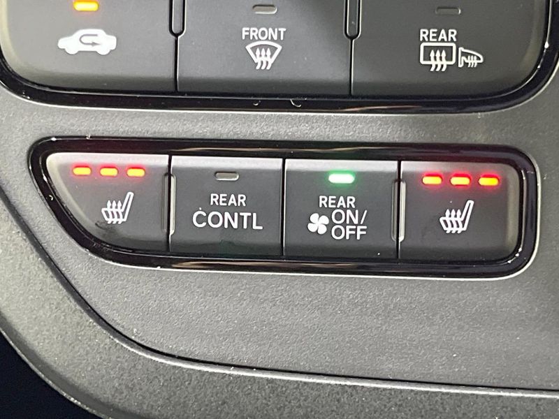 2024 Honda Step Wagon 6AA-RP8 (UW-6aa2215ce7e82)[17]