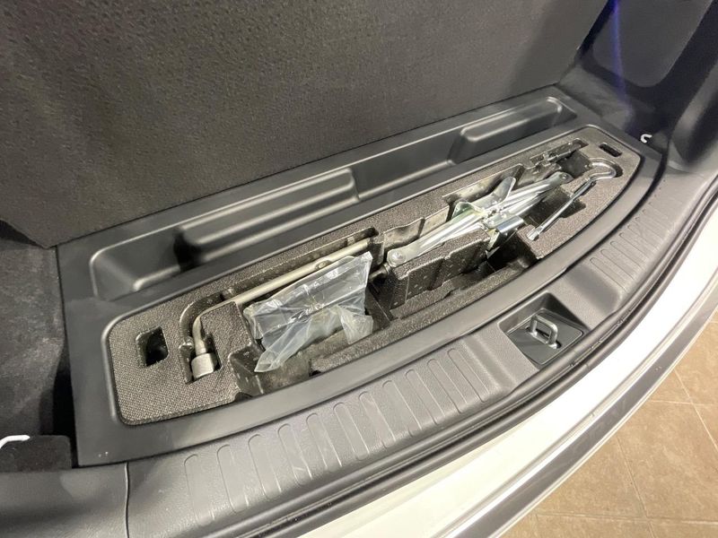 2019 Honda CR-V Hybrid 6AA-RT5 (UW-6aa2215f7bf81)[23]