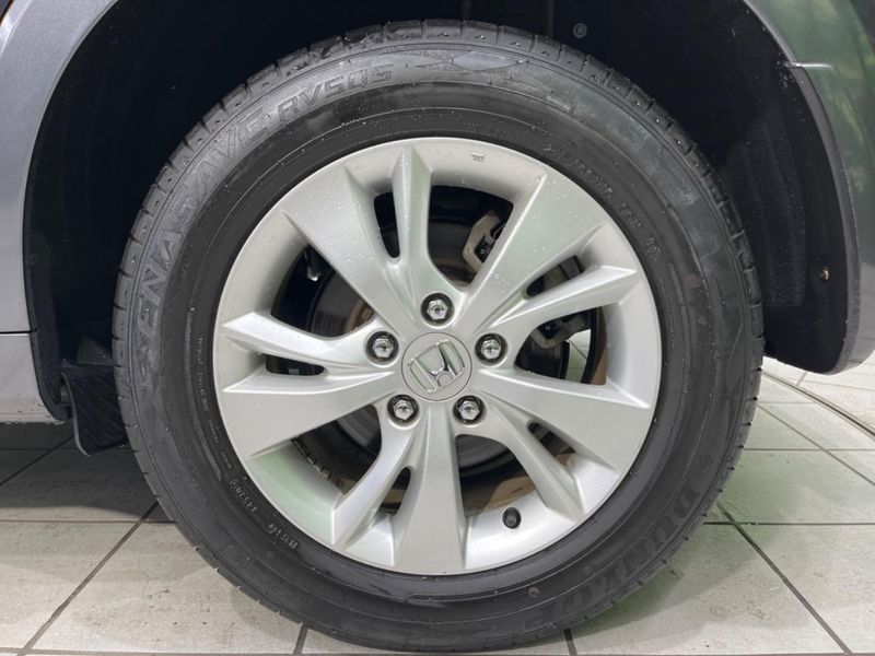 2014 Honda Vezel DAA-RU3 (UW-6aa22160172fe)[20]