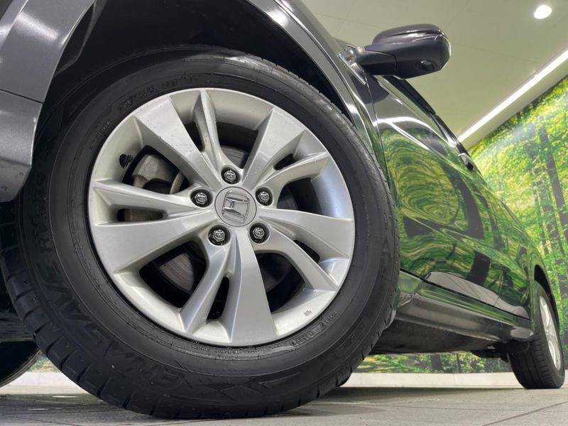 2014 Honda Vezel DAA-RU3 (UW-6aa22160172fe)[17]