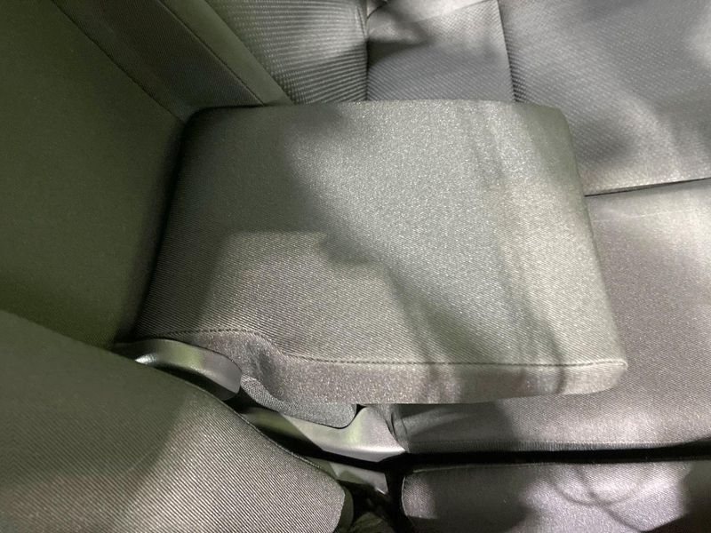 2015 Honda Vezel DAA-RU3 (UW-6aa22161dceae)[20]