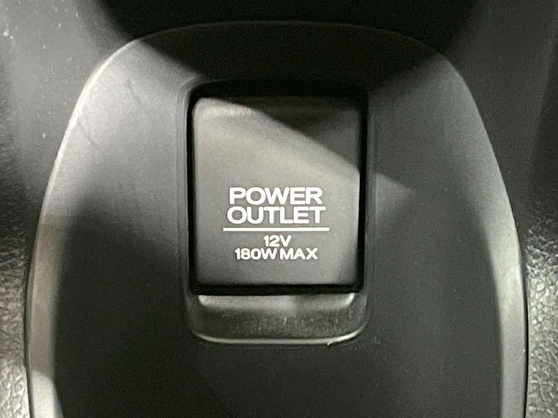 2015 Honda Vezel DAA-RU3 (UW-6aa22161dceae)[19]