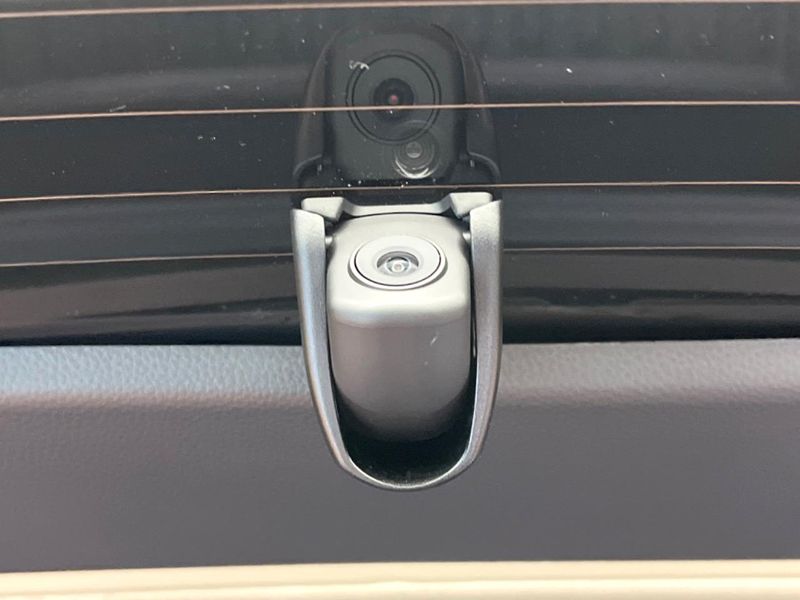 2021 Honda Vezel 6AA-RV5 (UW-6aa22167cc568)[29]