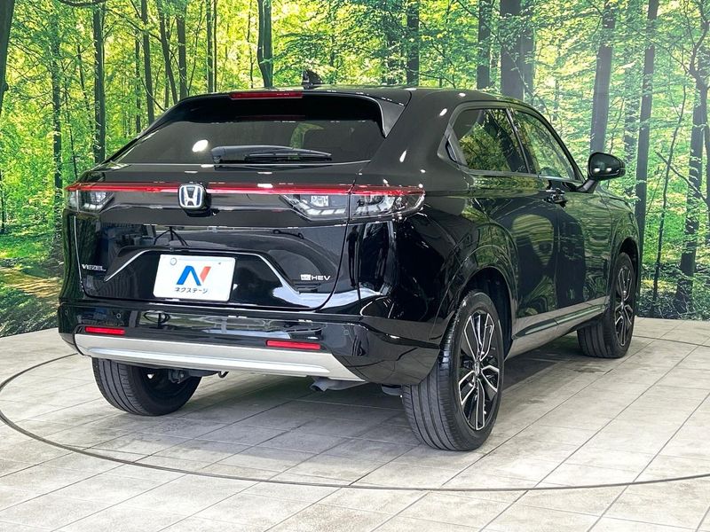 2021 Honda Vezel 6AA-RV5 (UW-6aa2216abac73)[8]