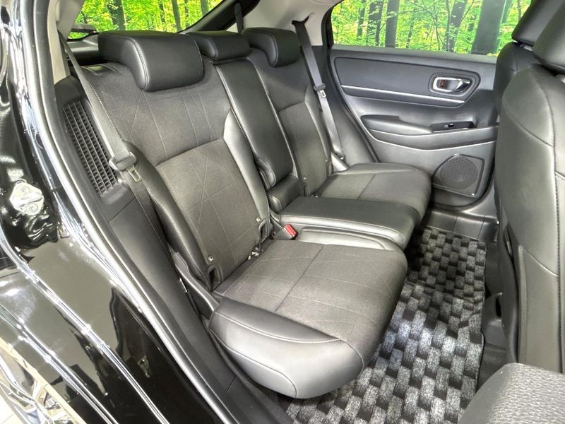 2021 Honda Vezel 6AA-RV5 (UW-6aa2216abac73)[28]