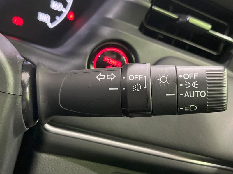 2022 Honda Vezel 6AA-RV5 (UW-6aa2216bc29da)[29]